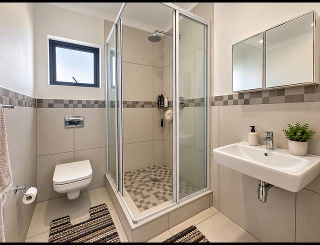 2 BEDROOM APARTMENT FOR SALE IN UMHLANGA RIDGE